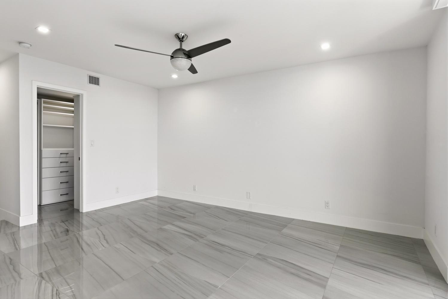 3300 S Ocean Boulevard 401s