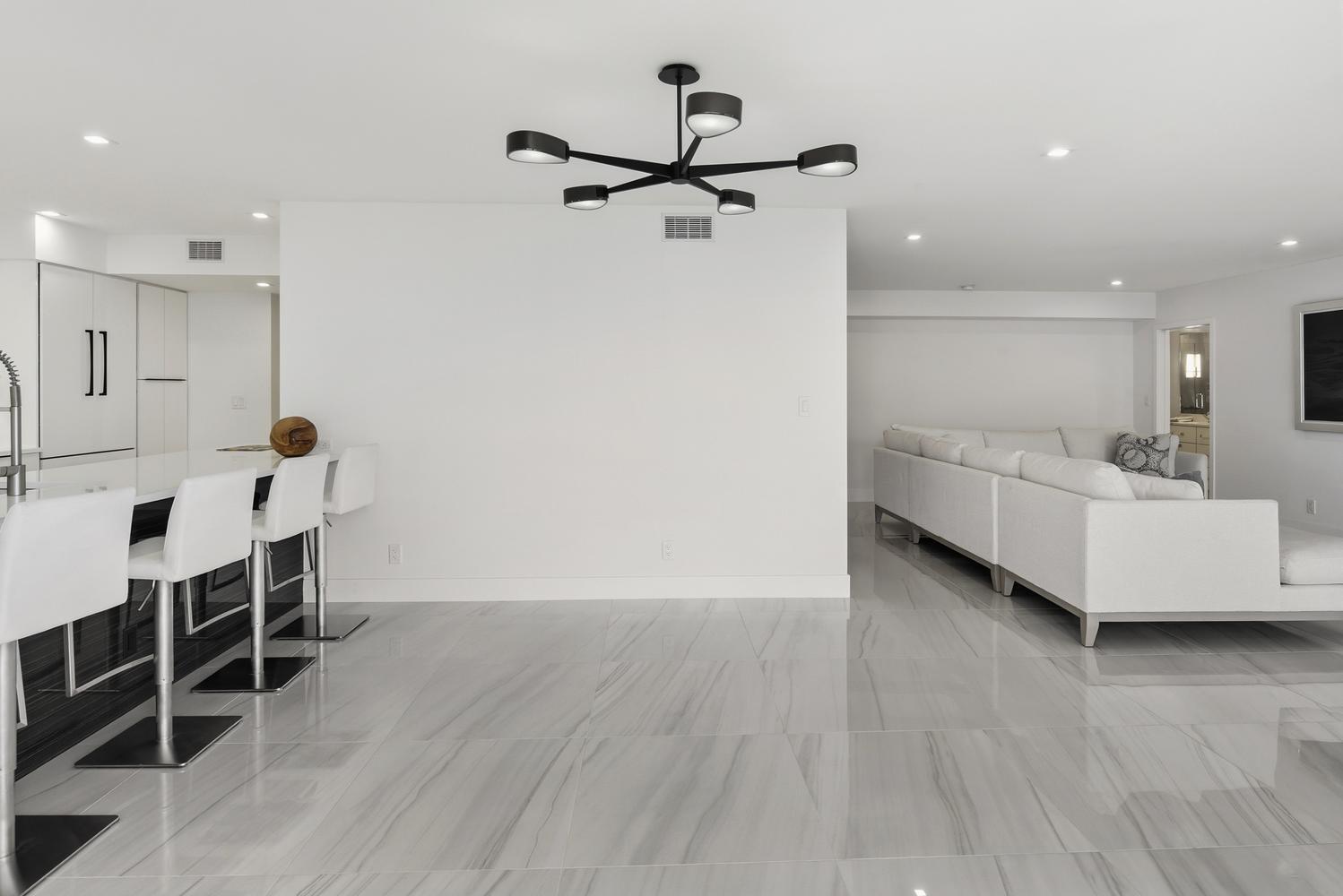 3300 S Ocean Boulevard 401s