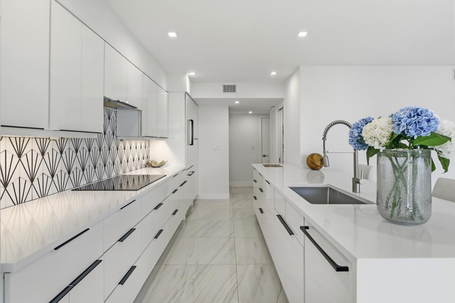 3300 S Ocean Boulevard 401s