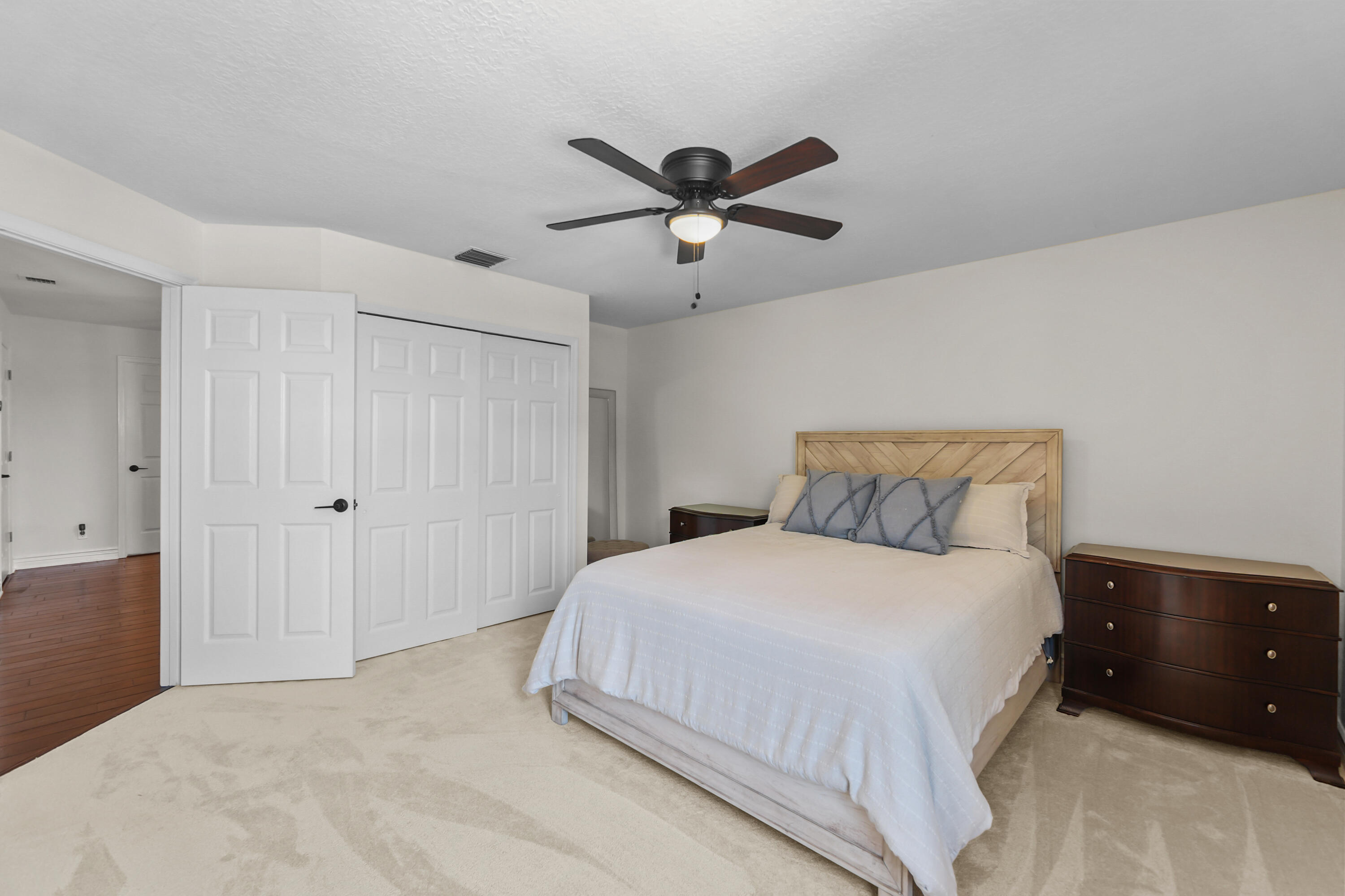 1237 Avondale Lane