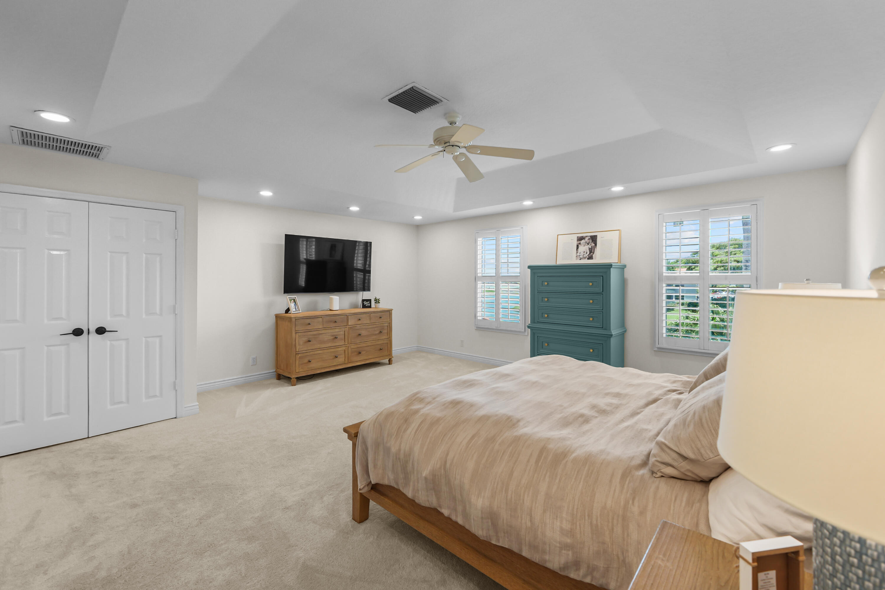 1237 Avondale Lane