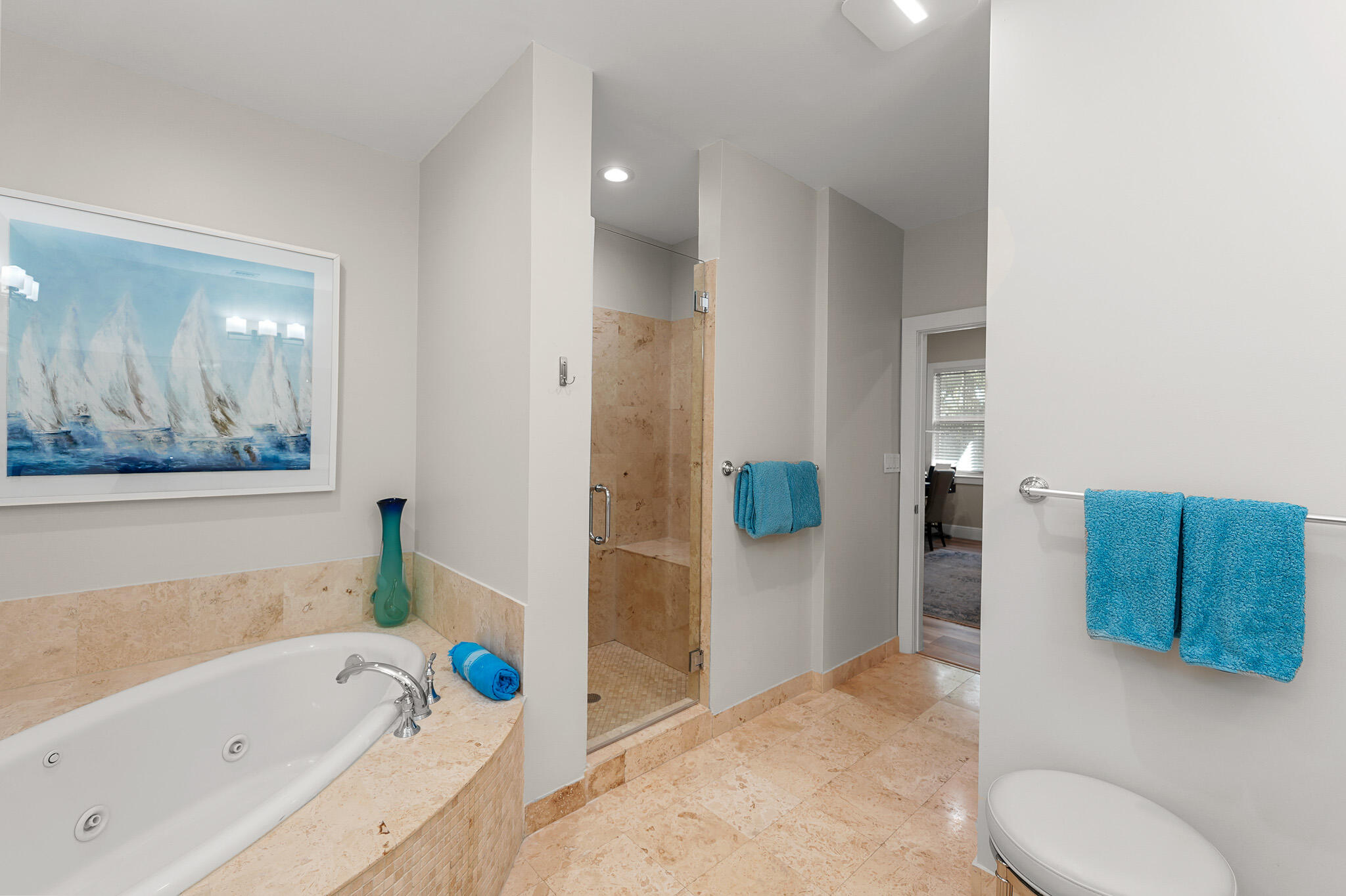 3940 N Flagler Drive 203