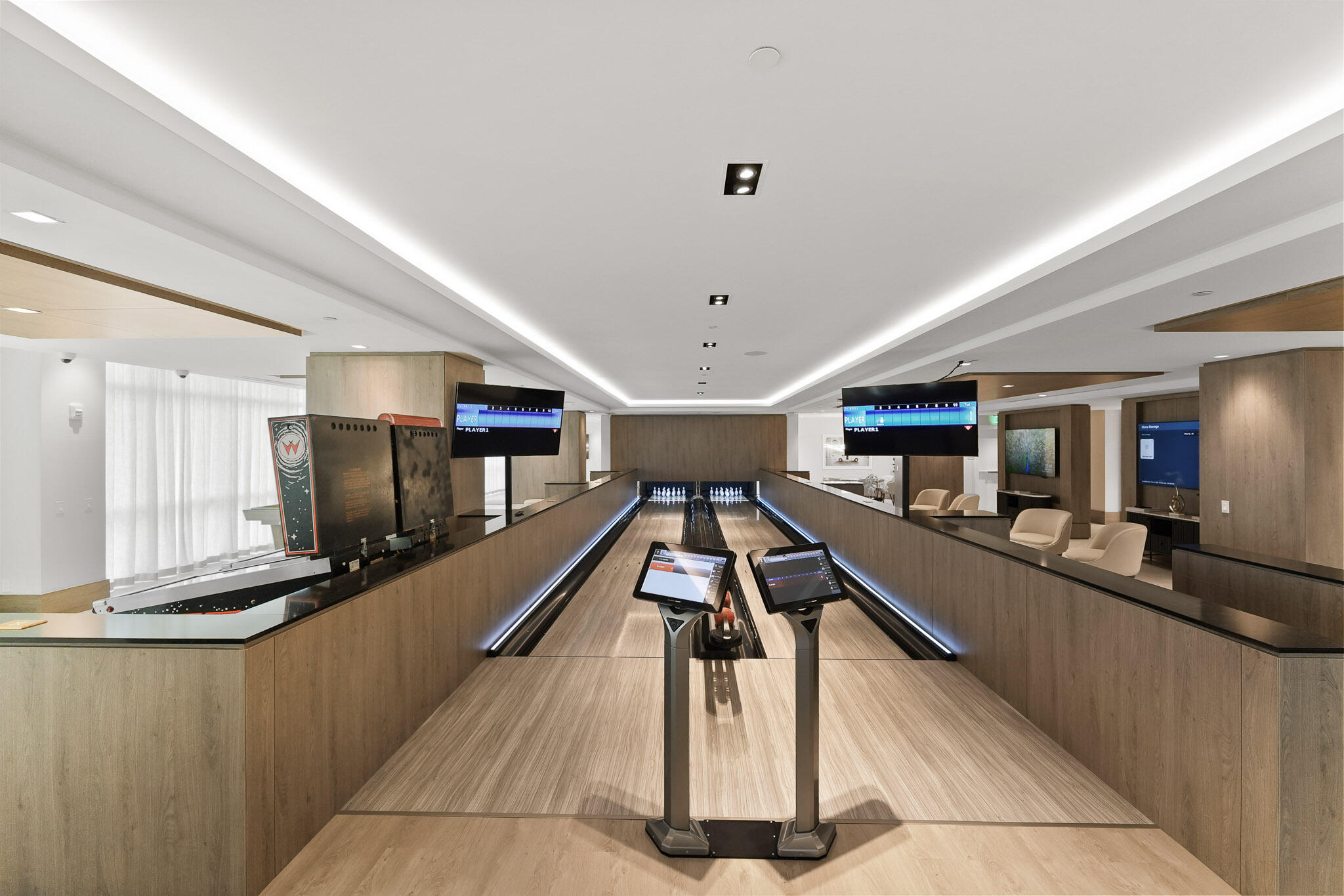 220 LAKE SHORE Drive 2406