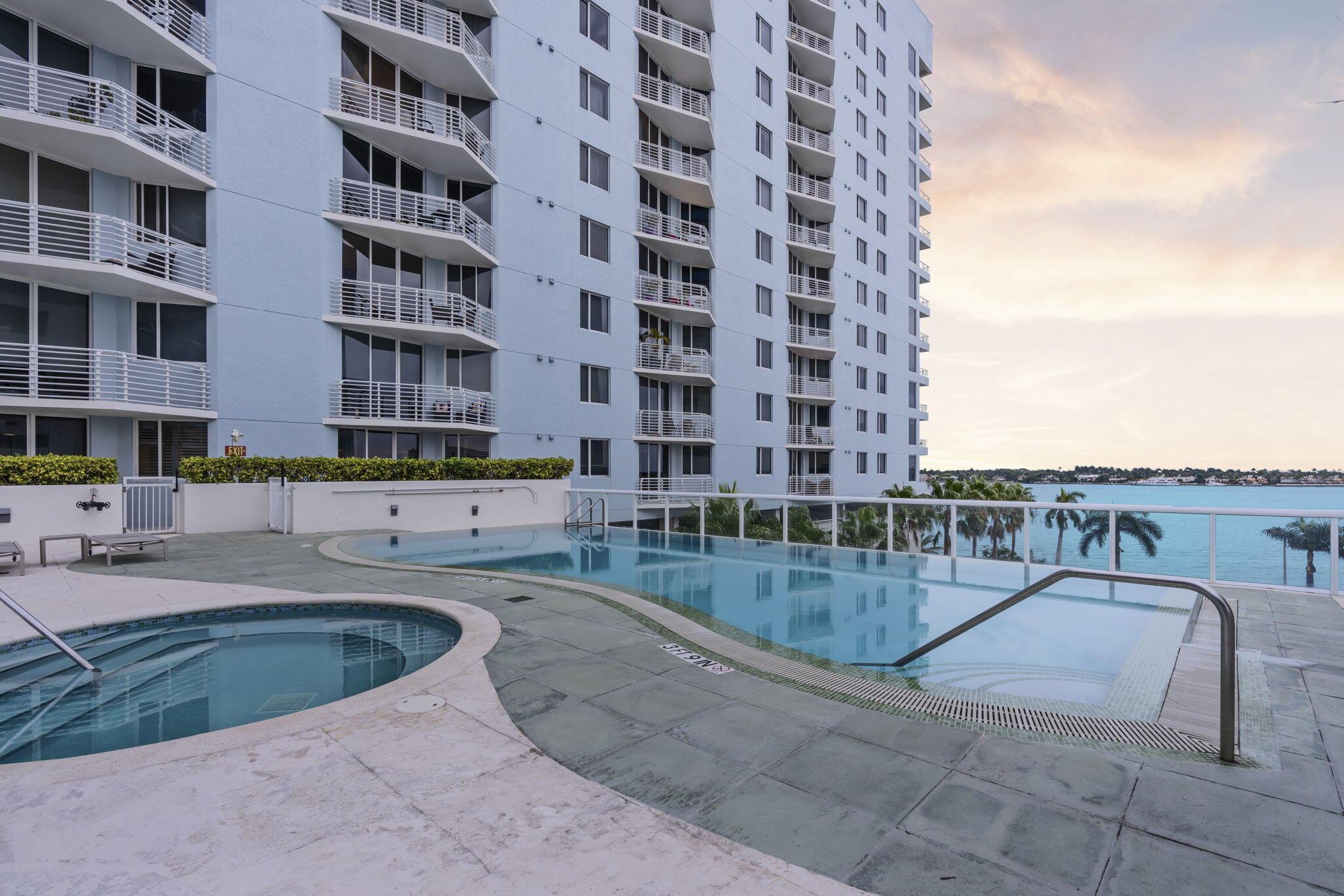 1551 N Flagler Drive Ph 9