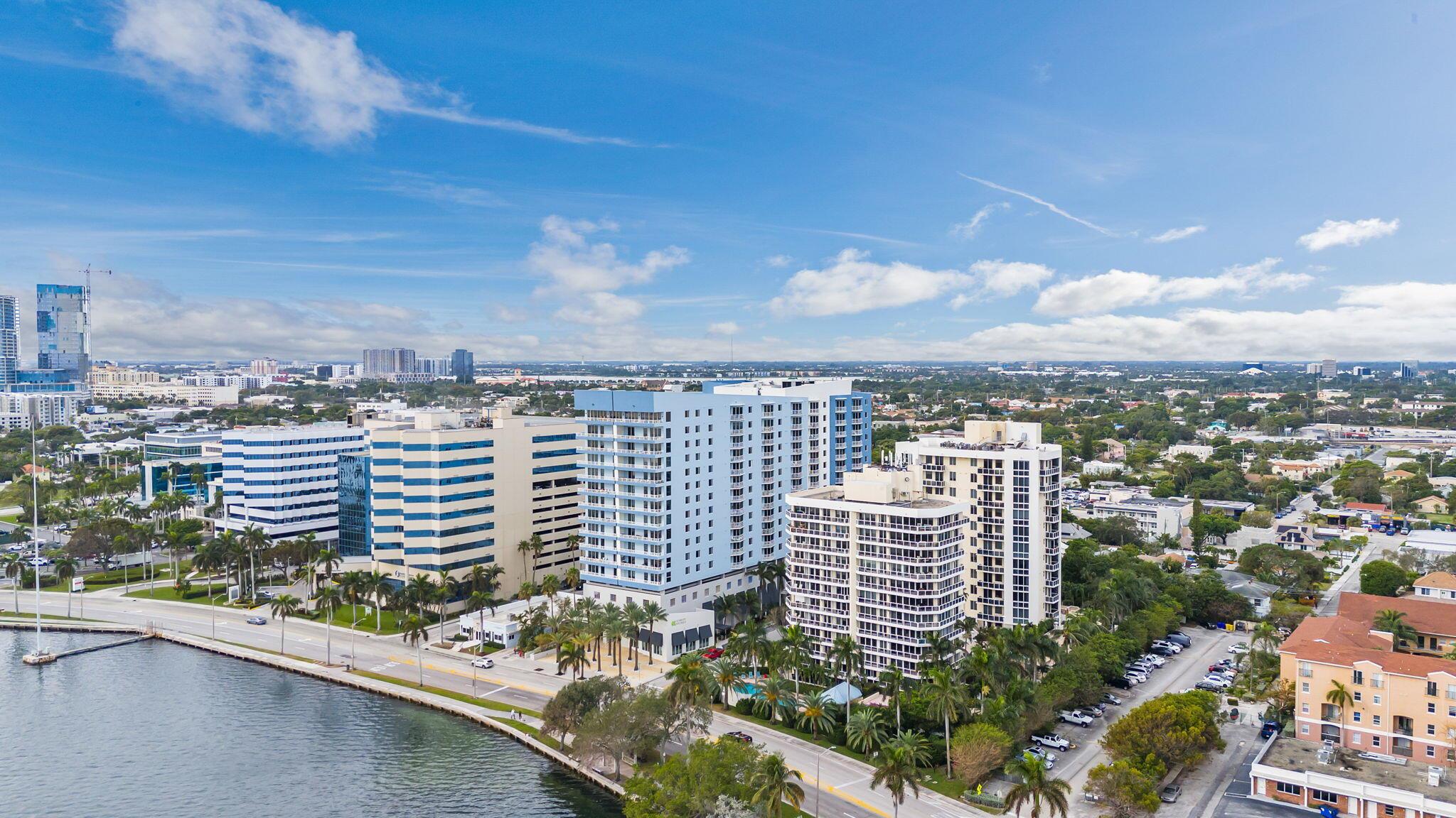 1551 N Flagler Drive Ph 9