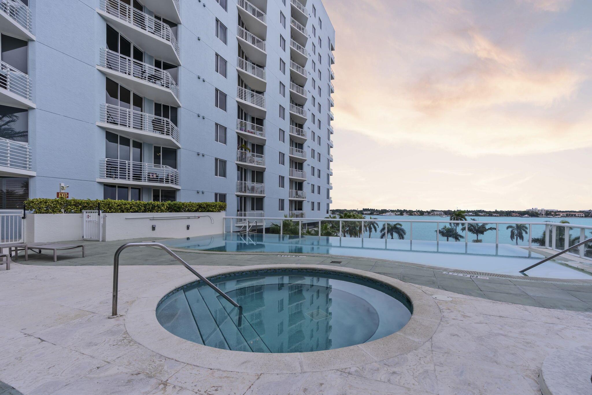 1551 N Flagler Drive Ph 9