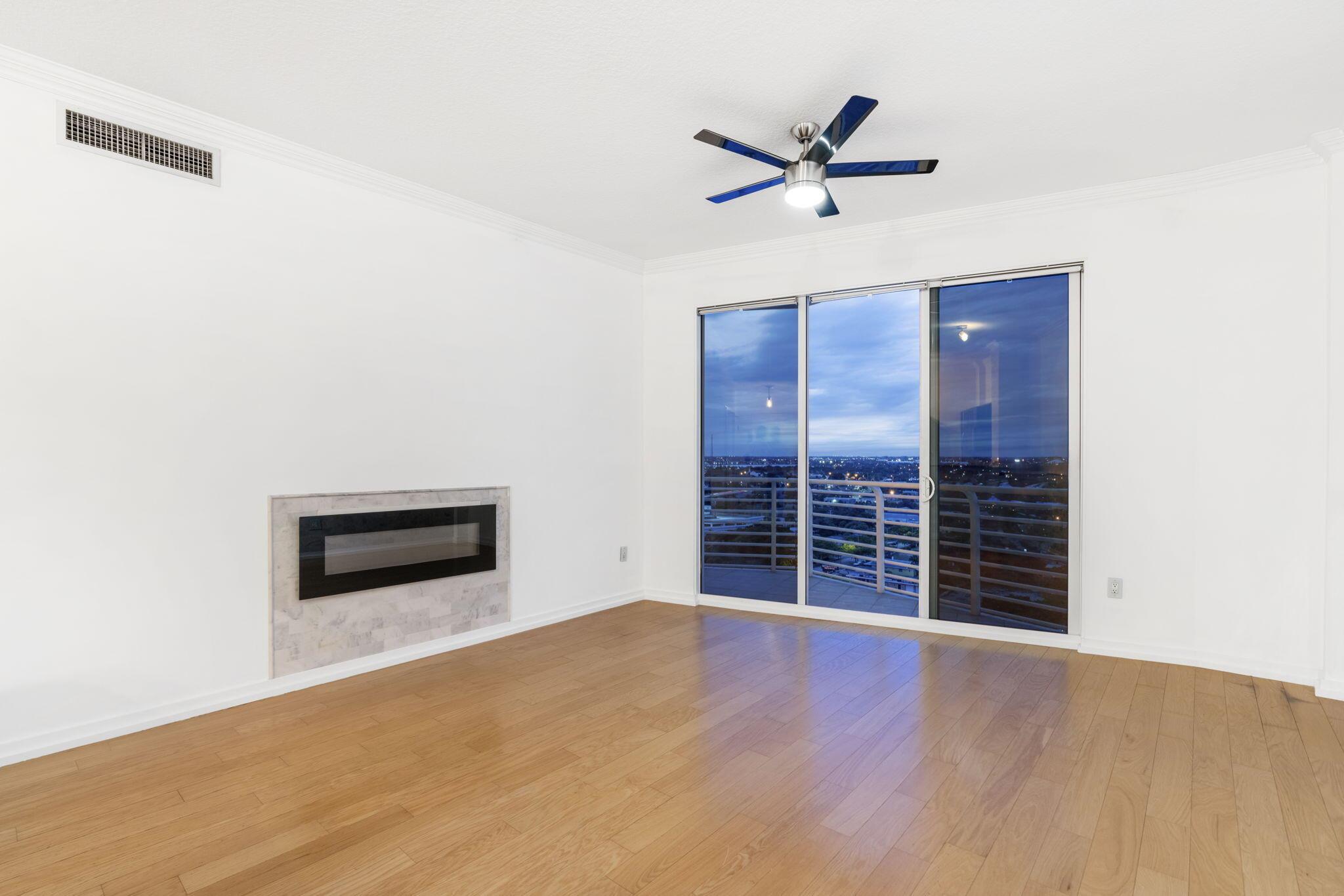 1551 N Flagler Drive Ph 9
