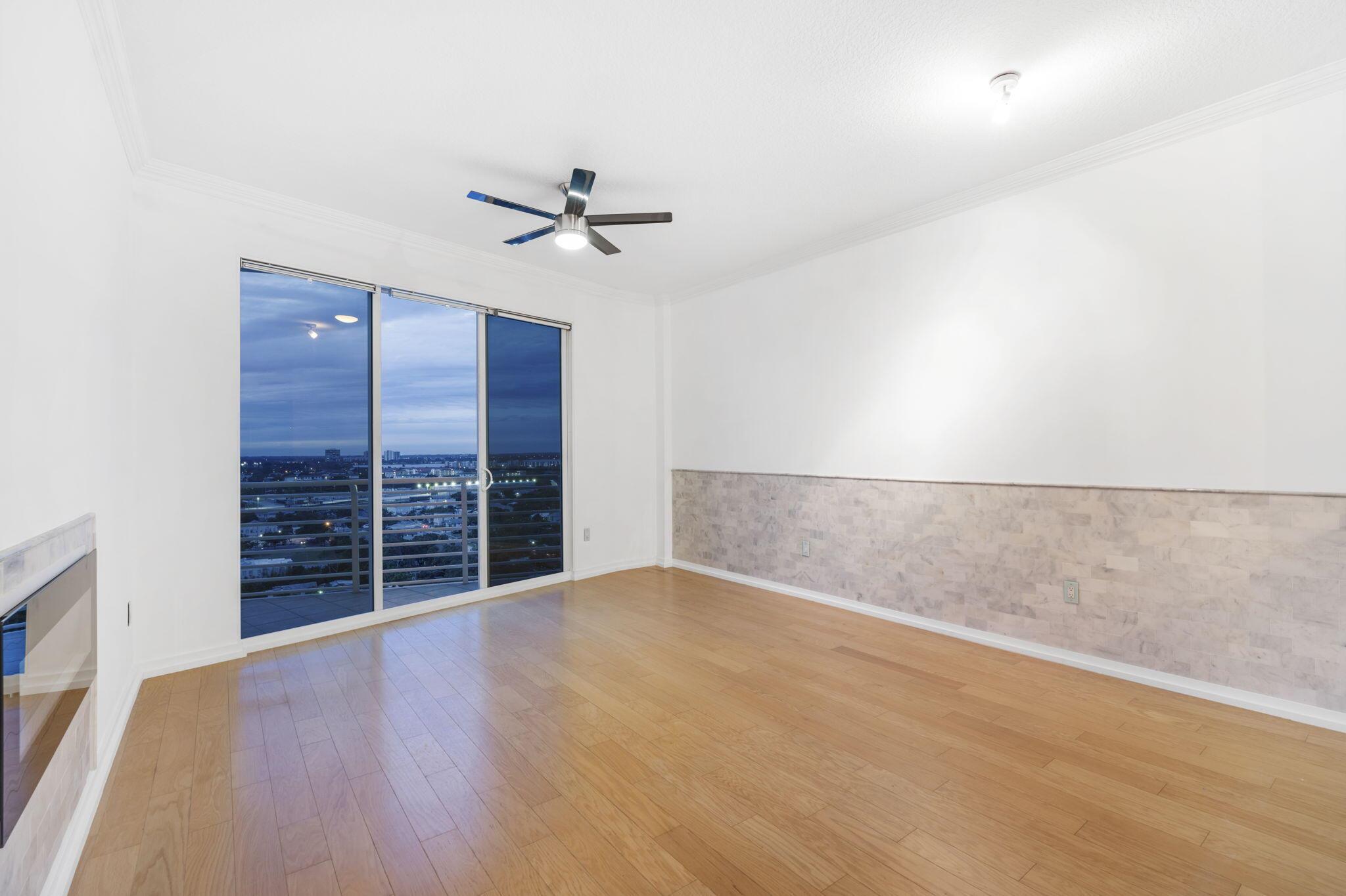 1551 N Flagler Drive Ph 9