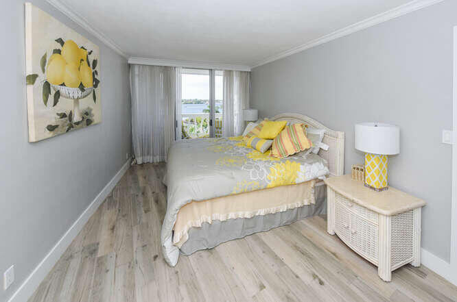 2505 S Ocean Boulevard 7050