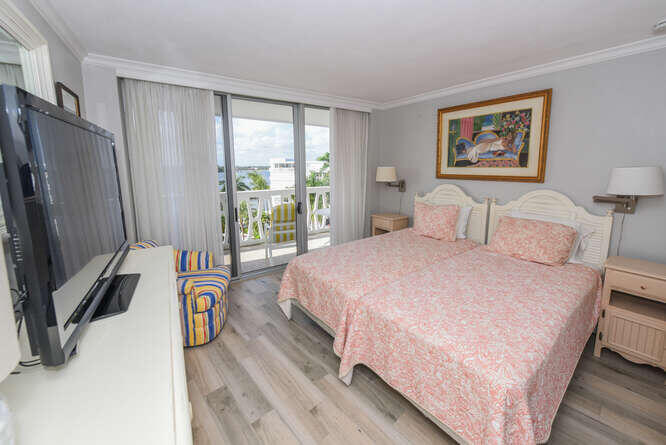 2505 S Ocean Boulevard 7050