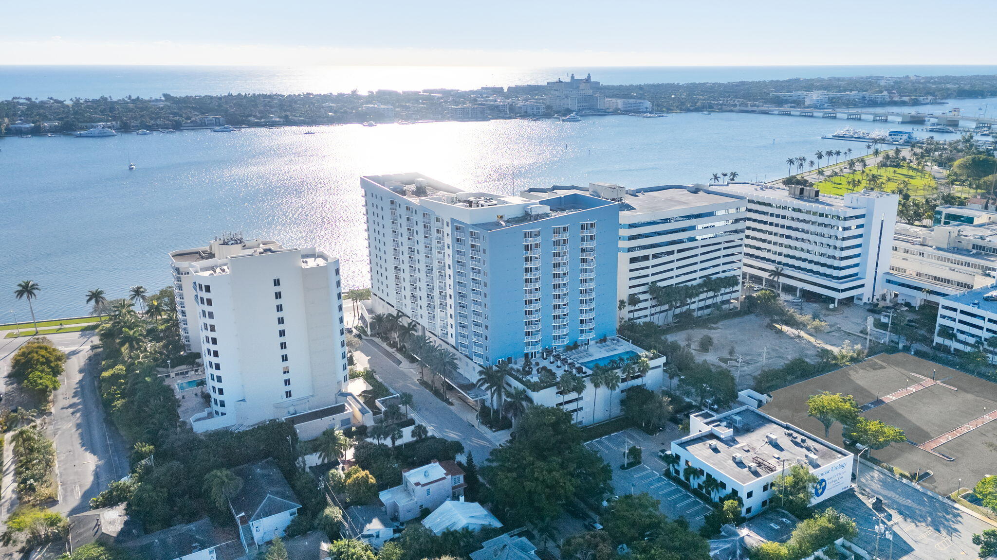 1551 N Flagler Drive 1011