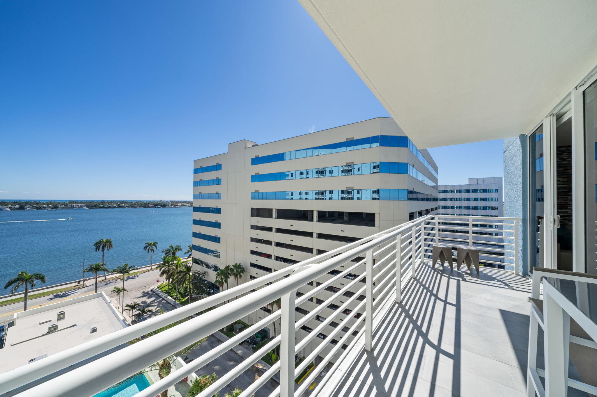 1551 N Flagler Drive 1011