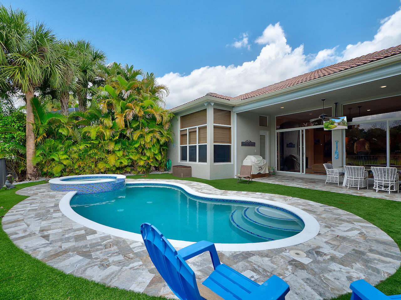 158 Esperanza Way