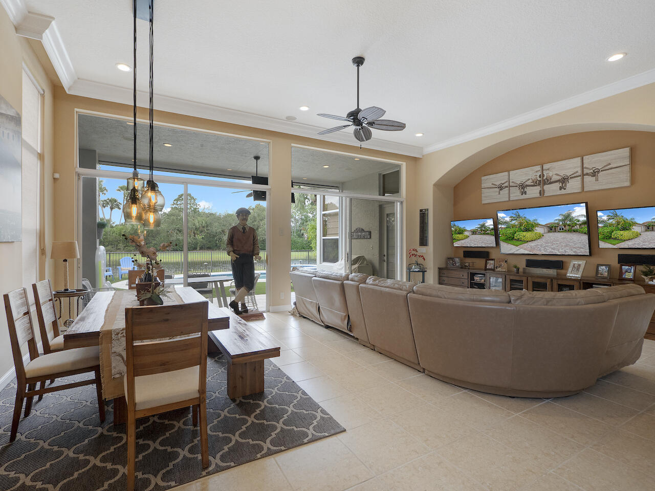 158 Esperanza Way