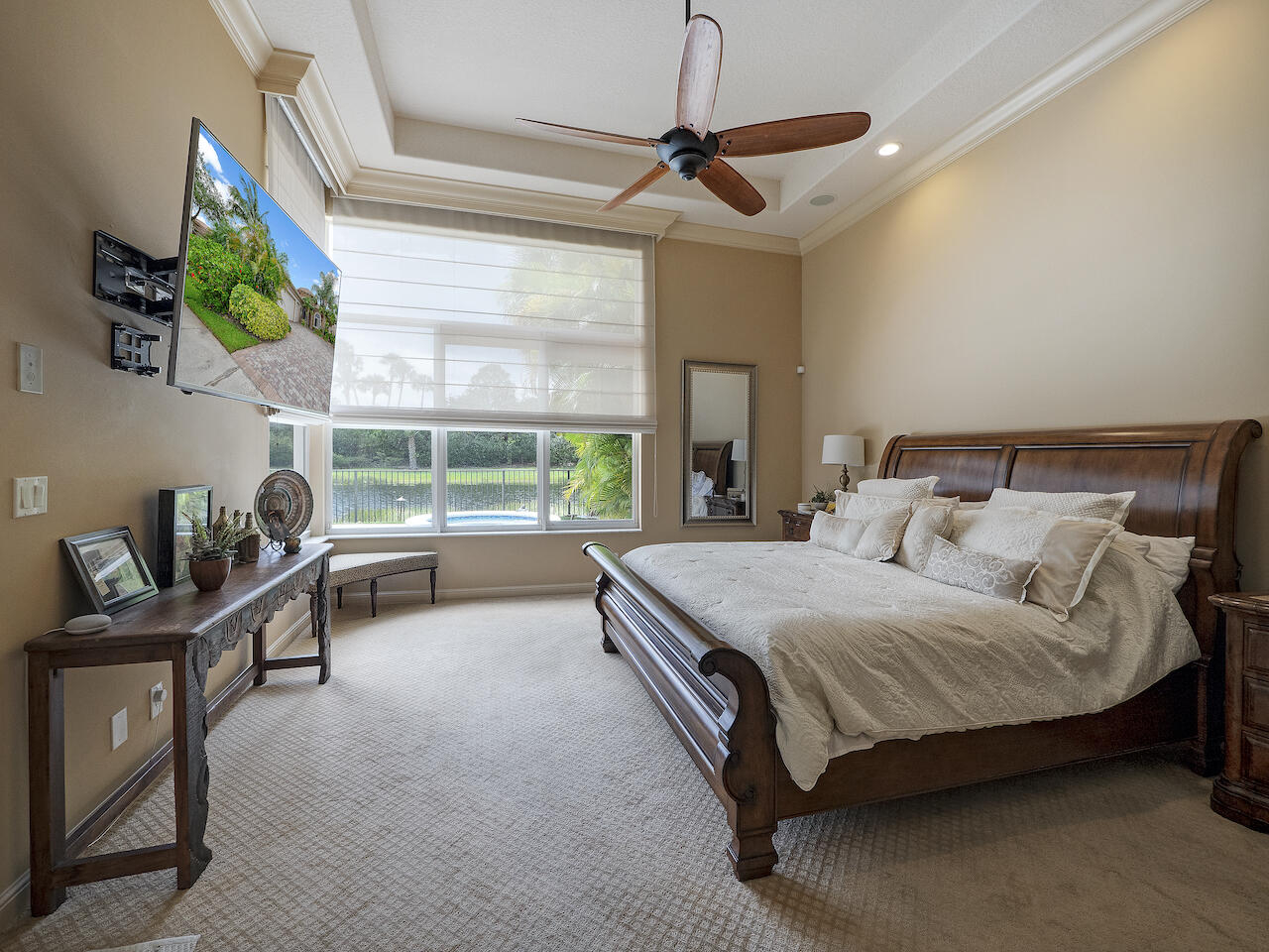 158 Esperanza Way