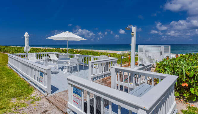 2660 S Ocean Boulevard 203s