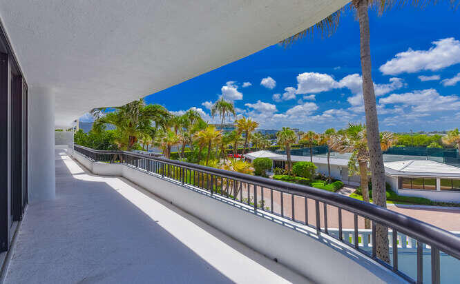 2660 S Ocean Boulevard 203s