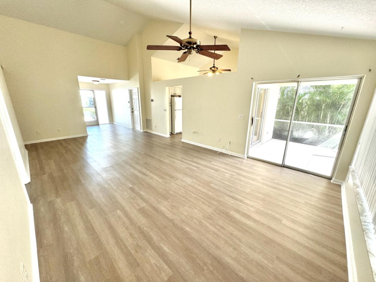 119 Adobe Circle