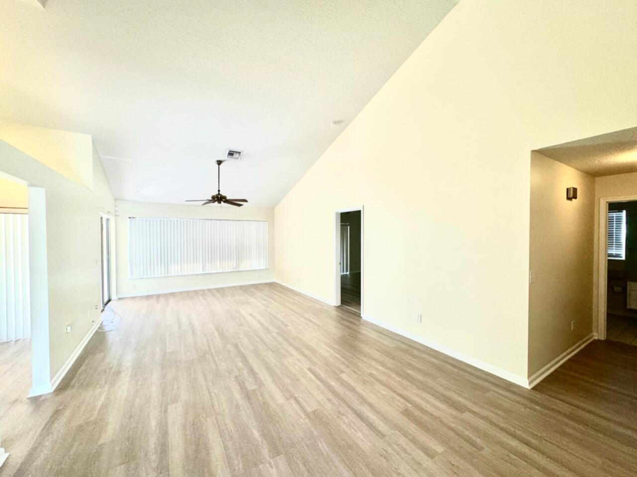 119 Adobe Circle