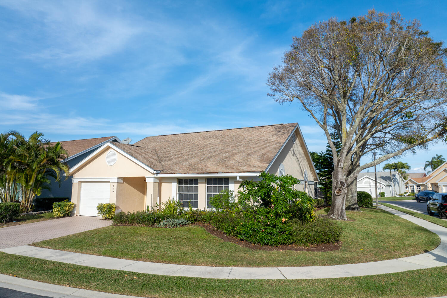 119 Adobe Circle