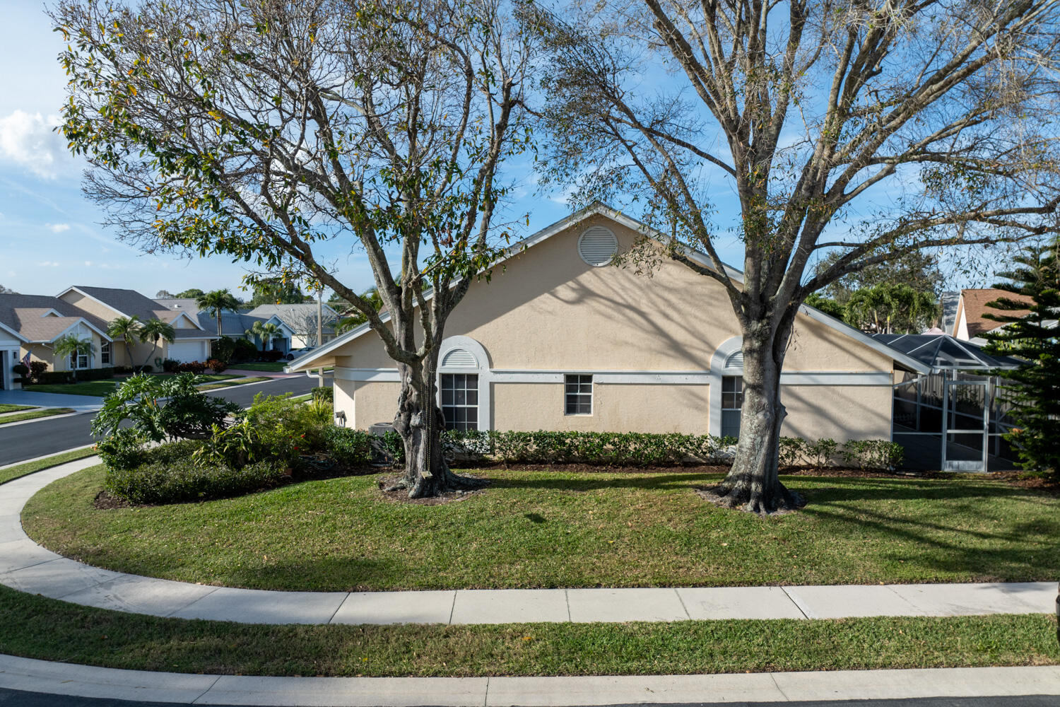 119 Adobe Circle