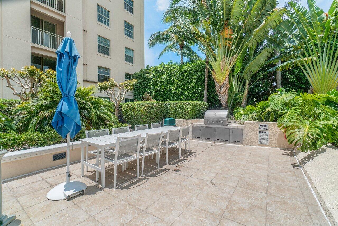 610 Clematis Street 418