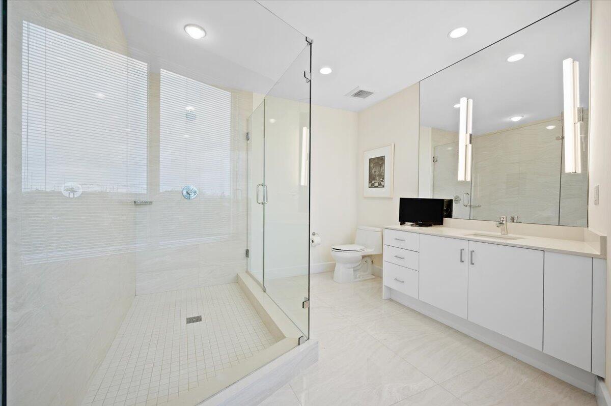 2700 Donald Ross Road 310