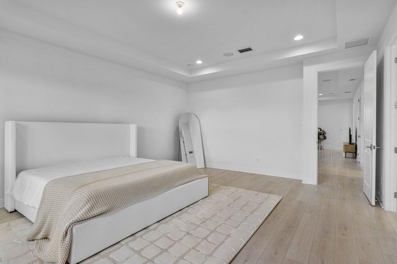 13450 Artisan Circle