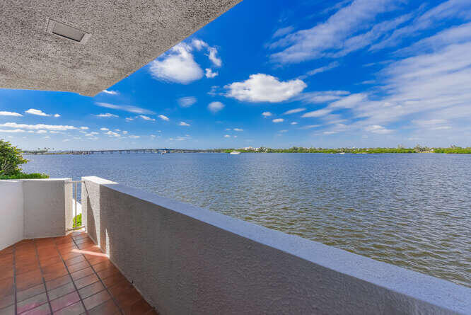 2773 S Ocean Boulevard 2020