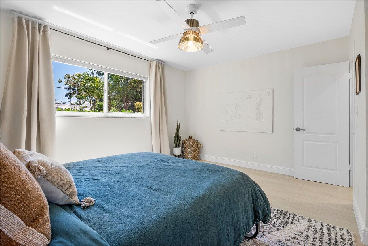 541 SW 9th Terrace