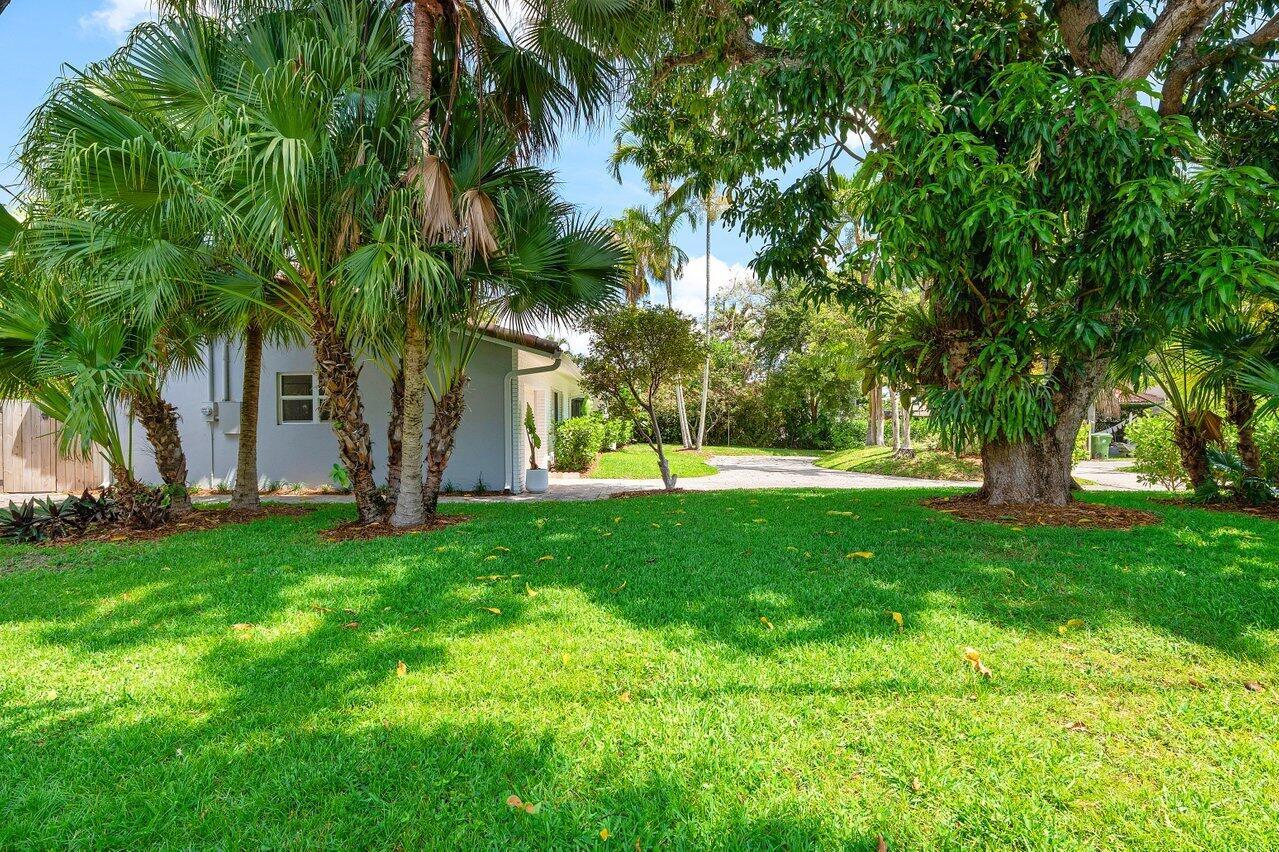 541 SW 9th Terrace