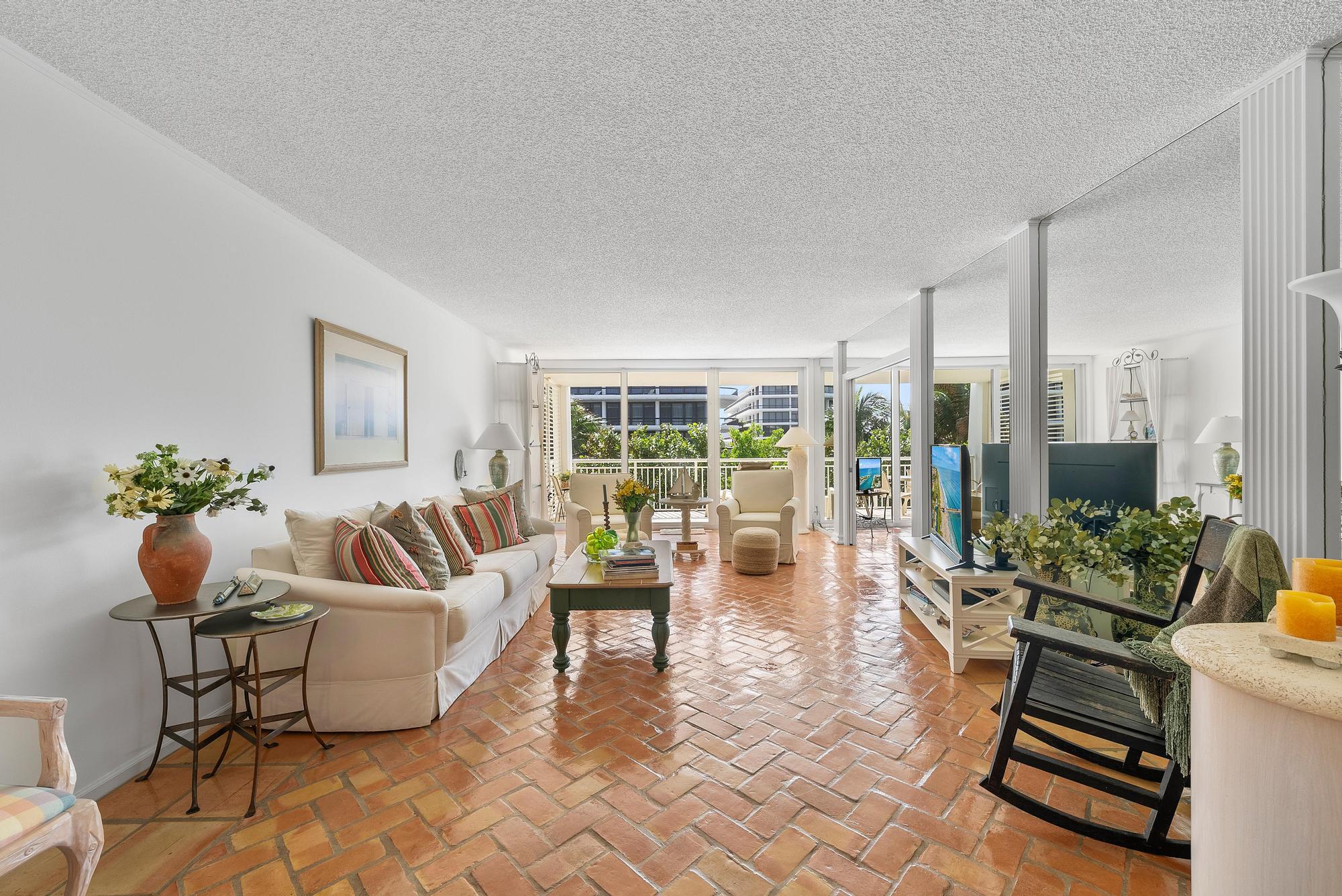 2600 S Ocean Boulevard 305s