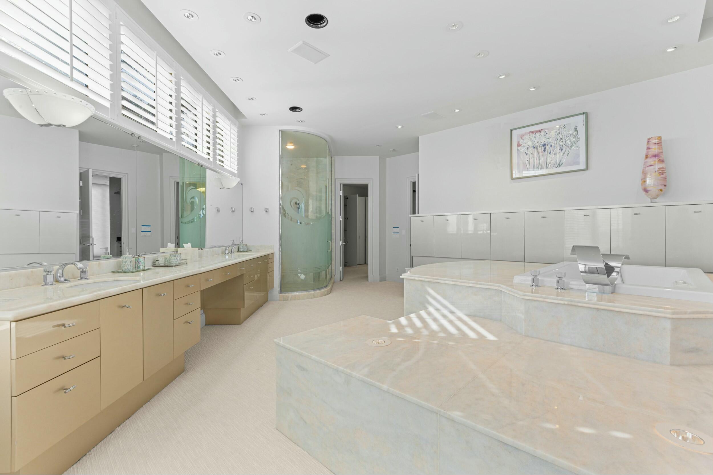 1200 S Ocean Boulevard