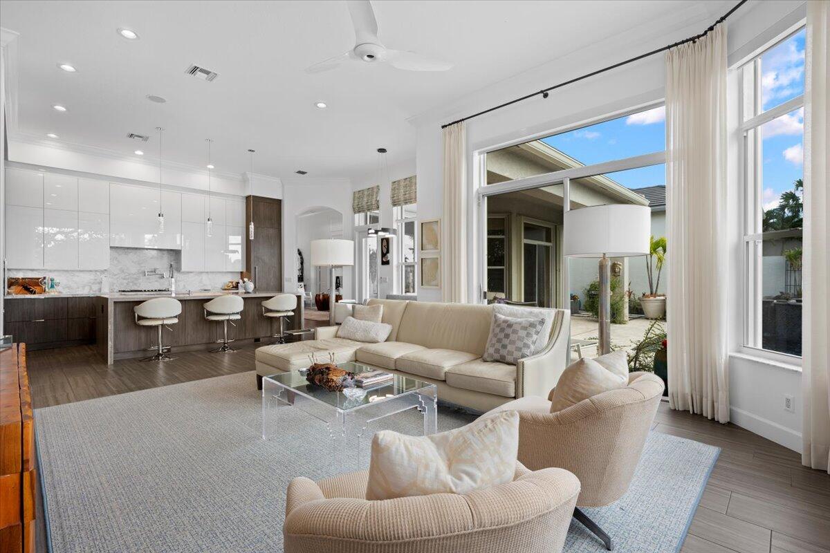303 Vizcaya Drive