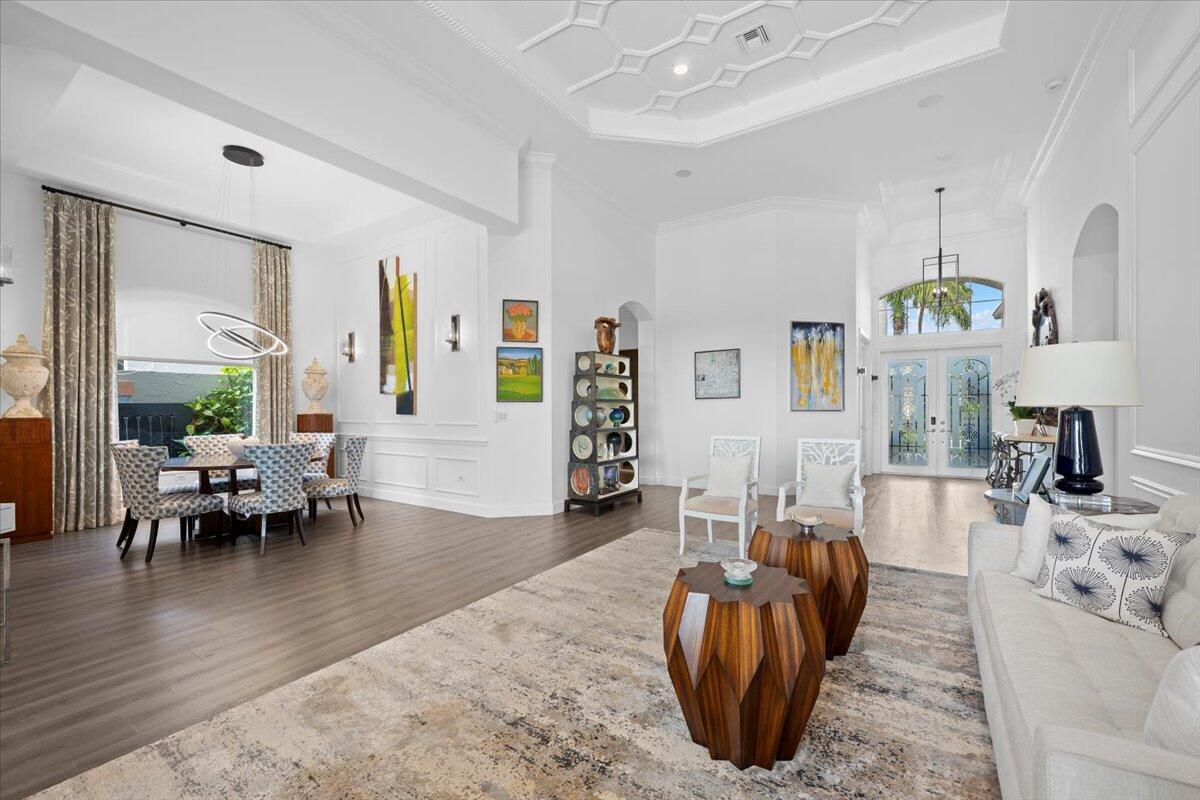 303 Vizcaya Drive