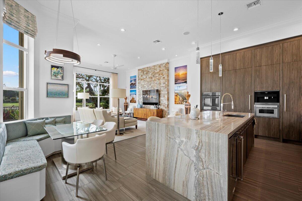 303 Vizcaya Drive