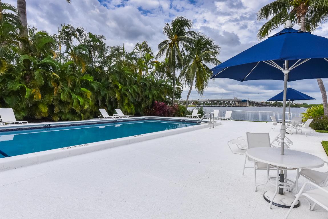 2860 S Ocean Boulevard 202