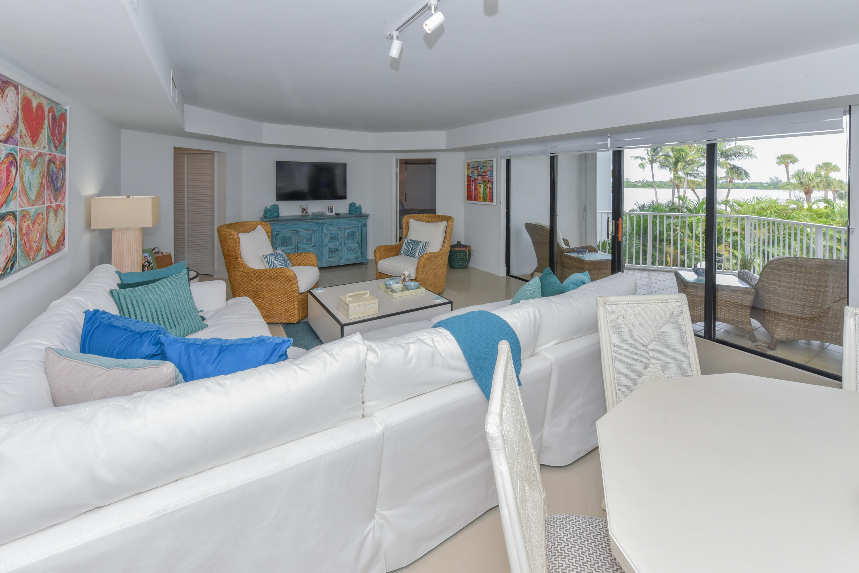 2860 S Ocean Boulevard 202