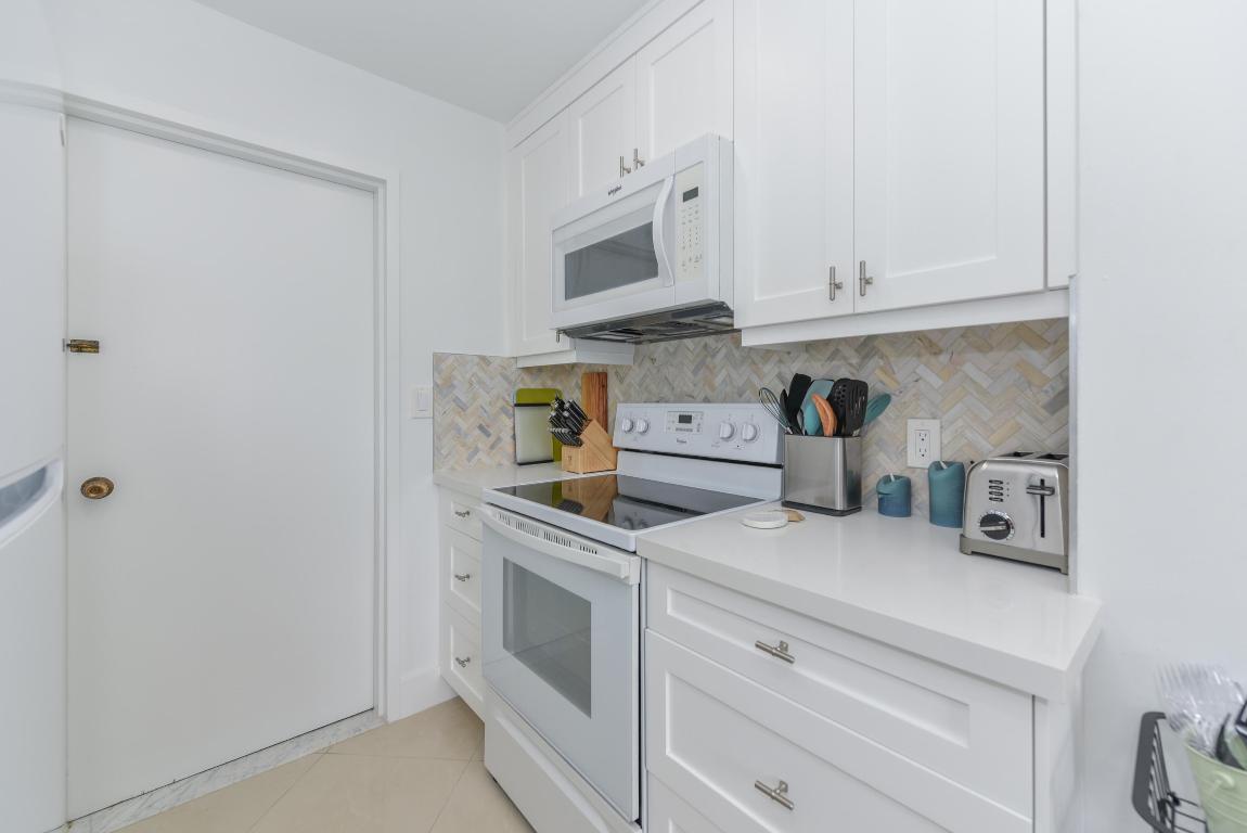 2860 S Ocean Boulevard 202