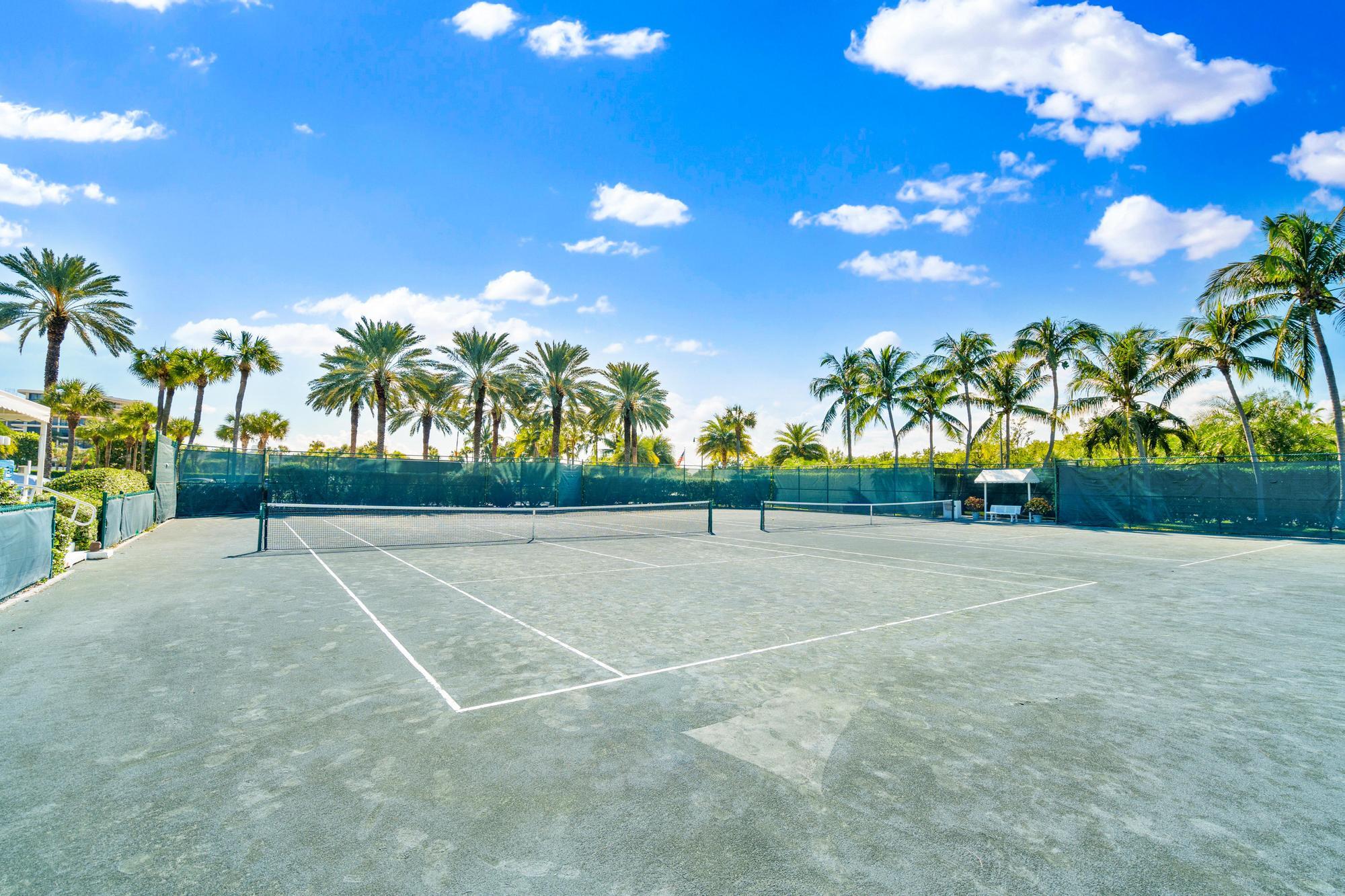 2600 S Ocean Boulevard 104s