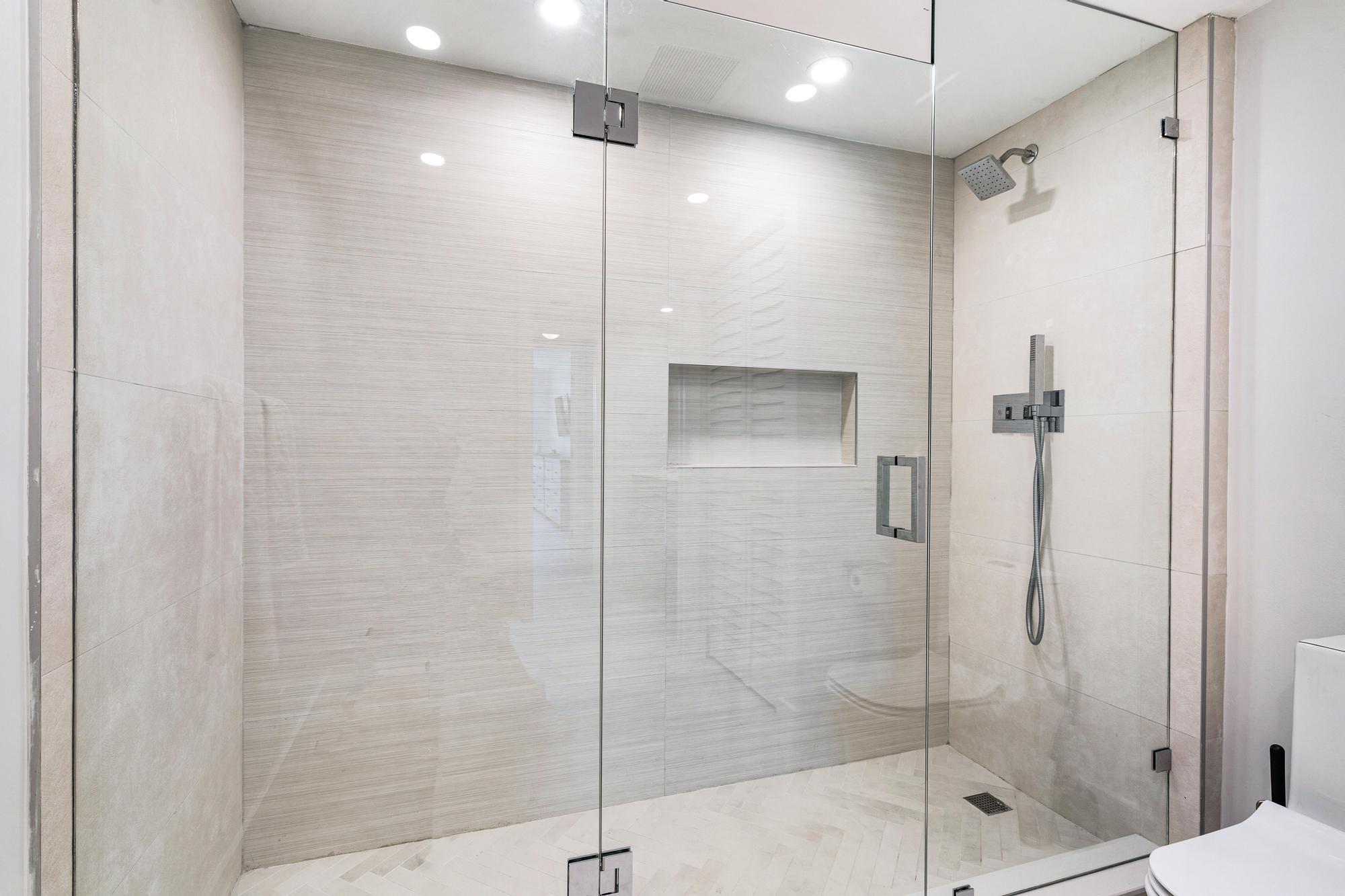2600 S Ocean Boulevard 104s