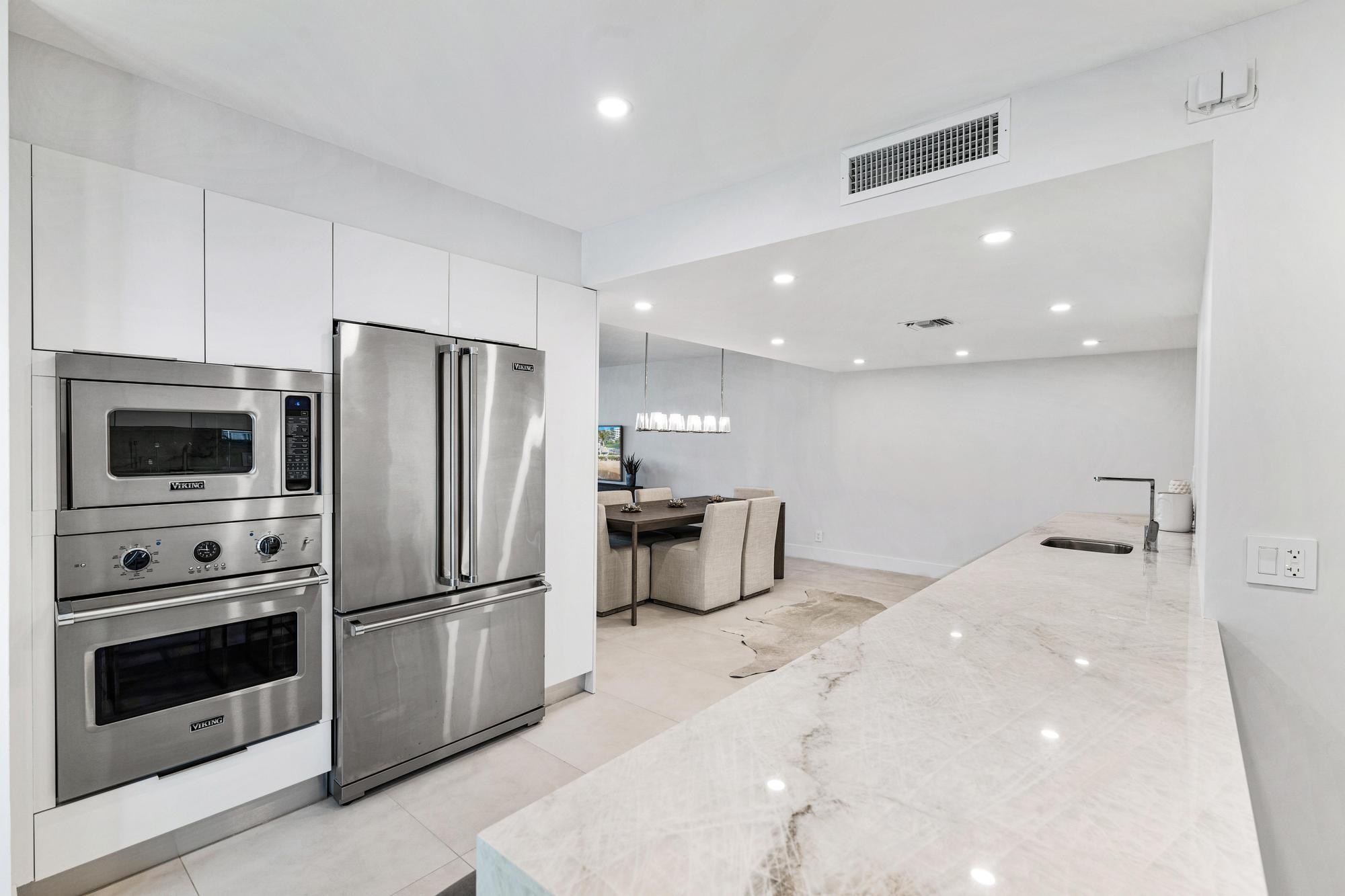 2600 S Ocean Boulevard 104s