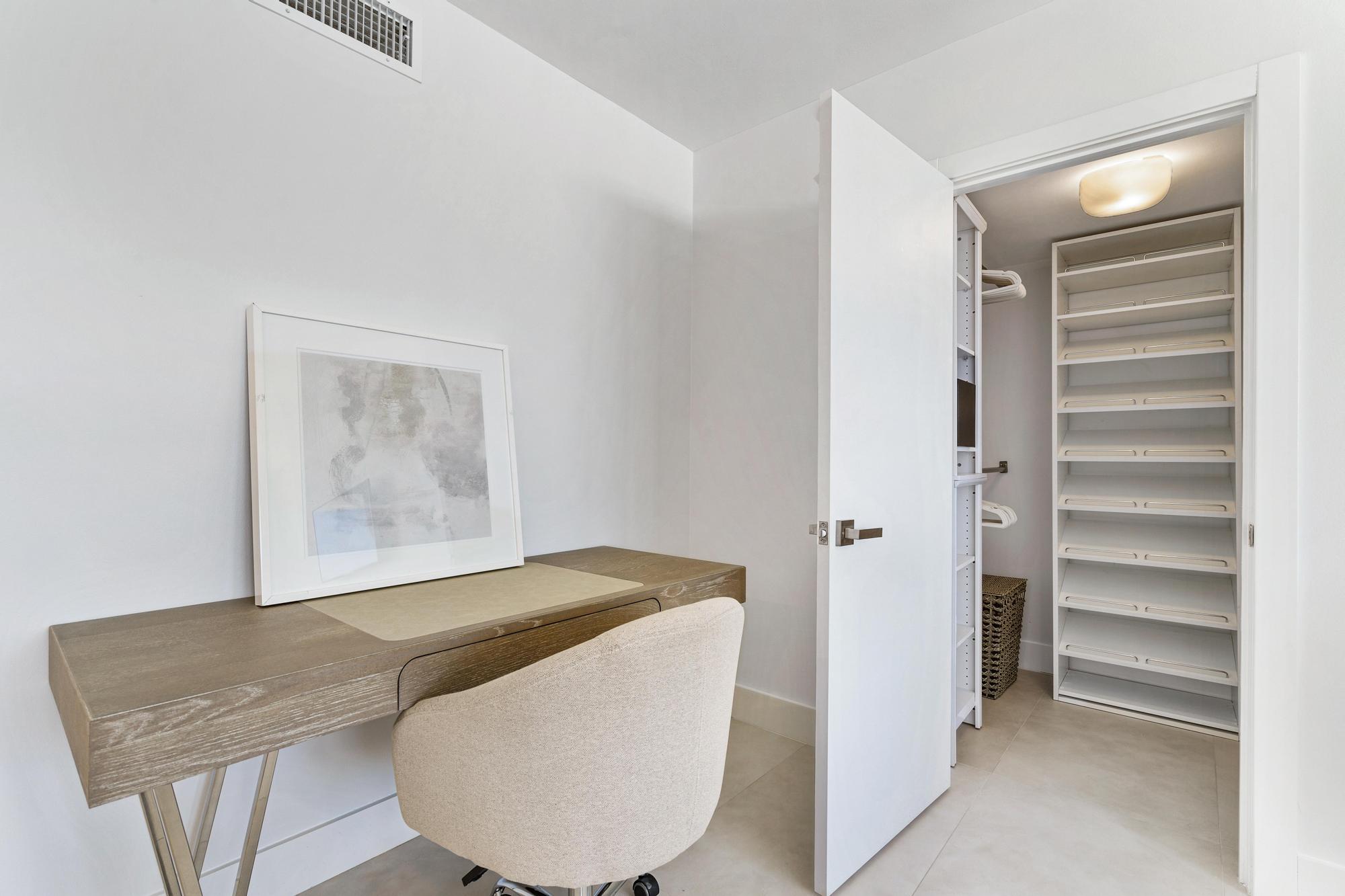 2600 S Ocean Boulevard 104s