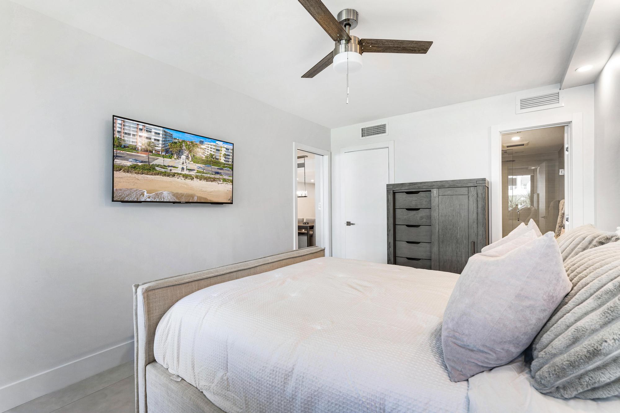 2600 S Ocean Boulevard 104s