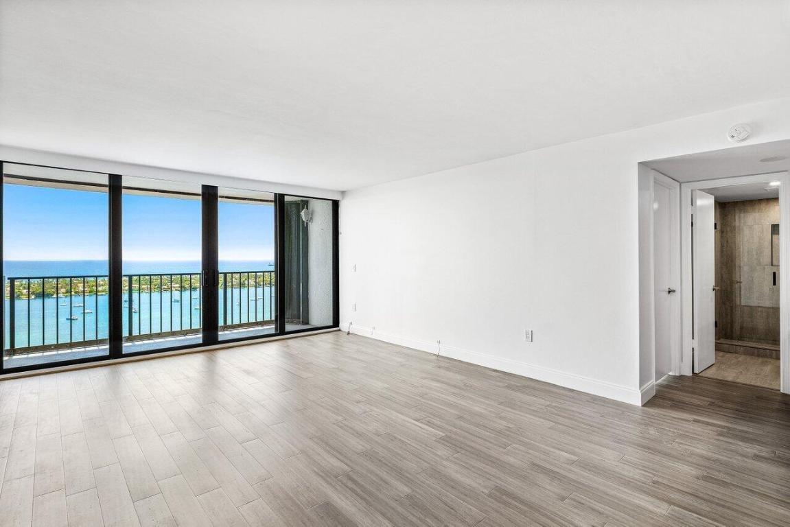 5600 N Flagler Drive Ph109