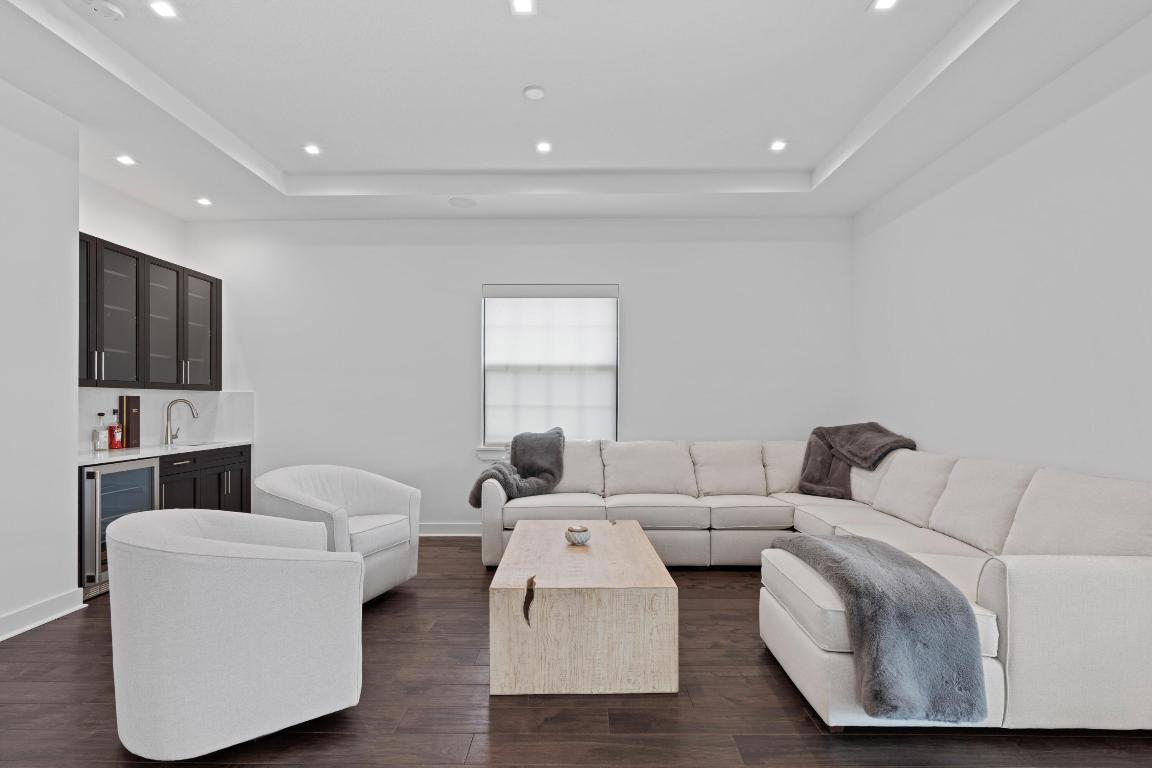 3038 Safflower Circle