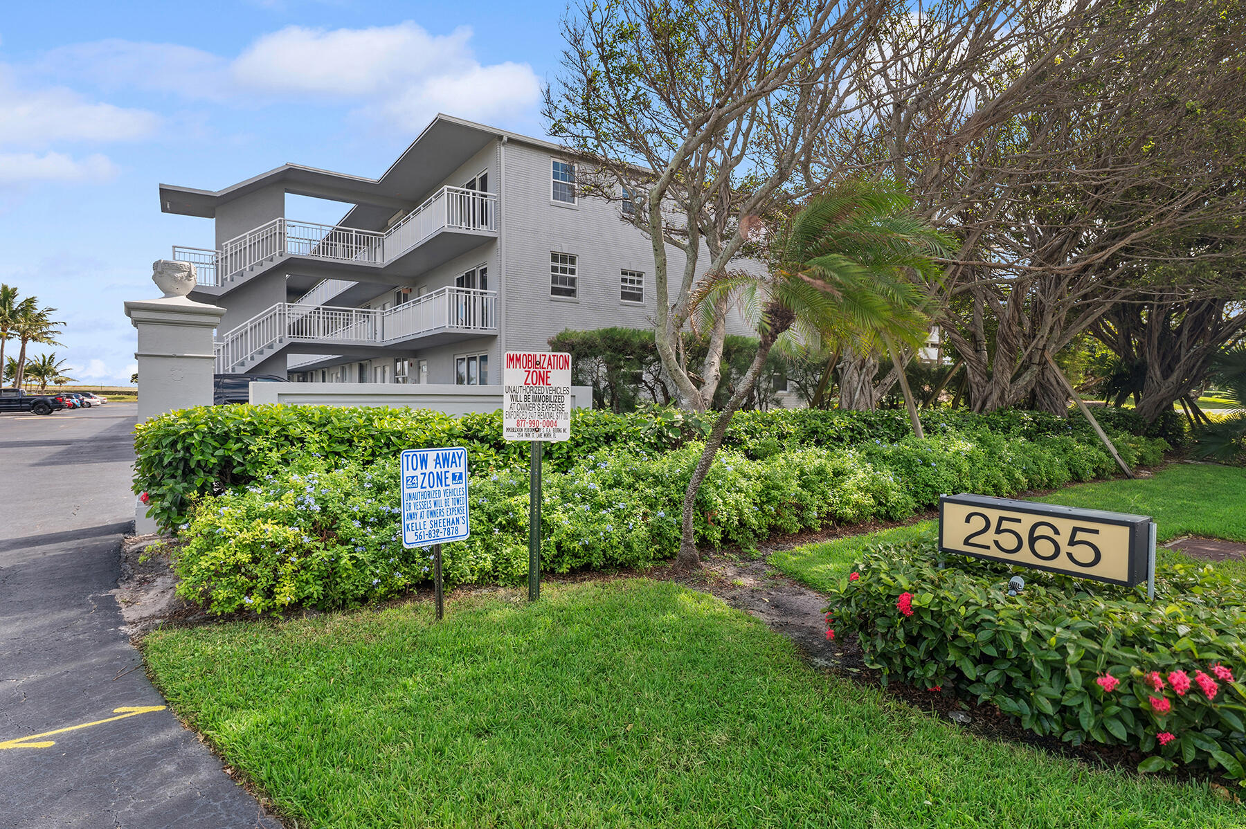 2565 S Ocean Boulevard 1180