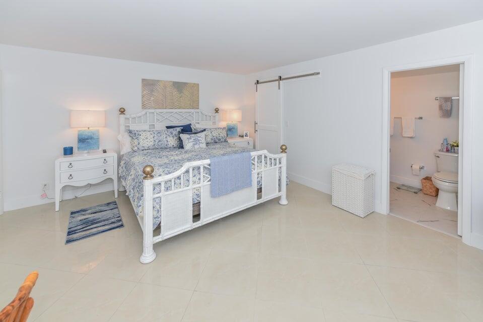 2860 S Ocean Boulevard 202