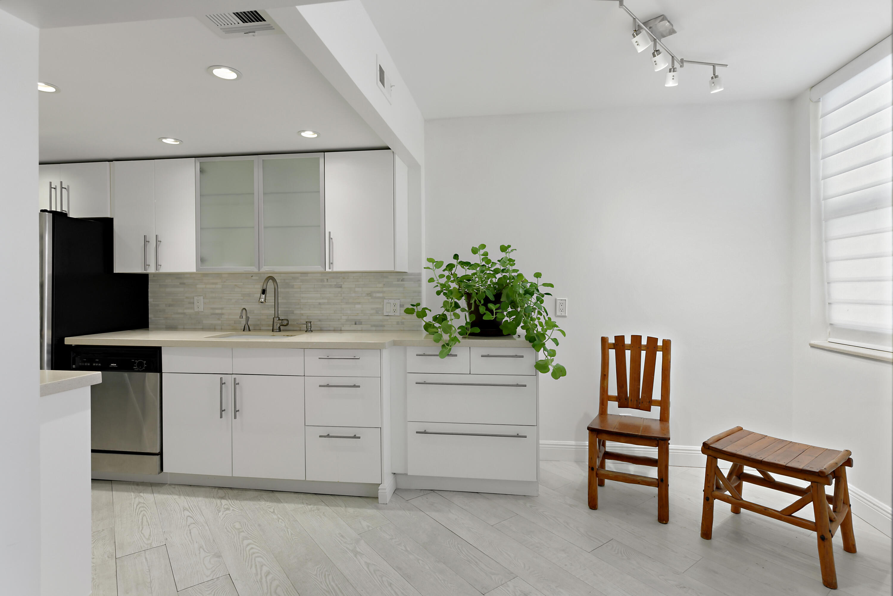 2860 S Ocean Boulevard 311