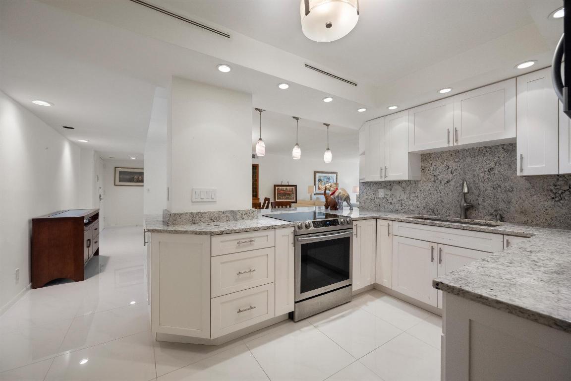 3250 S Ocean Boulevard 401s, Palm Beach Unit: 401s